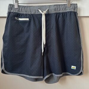 M - Vuori Banks 5” short